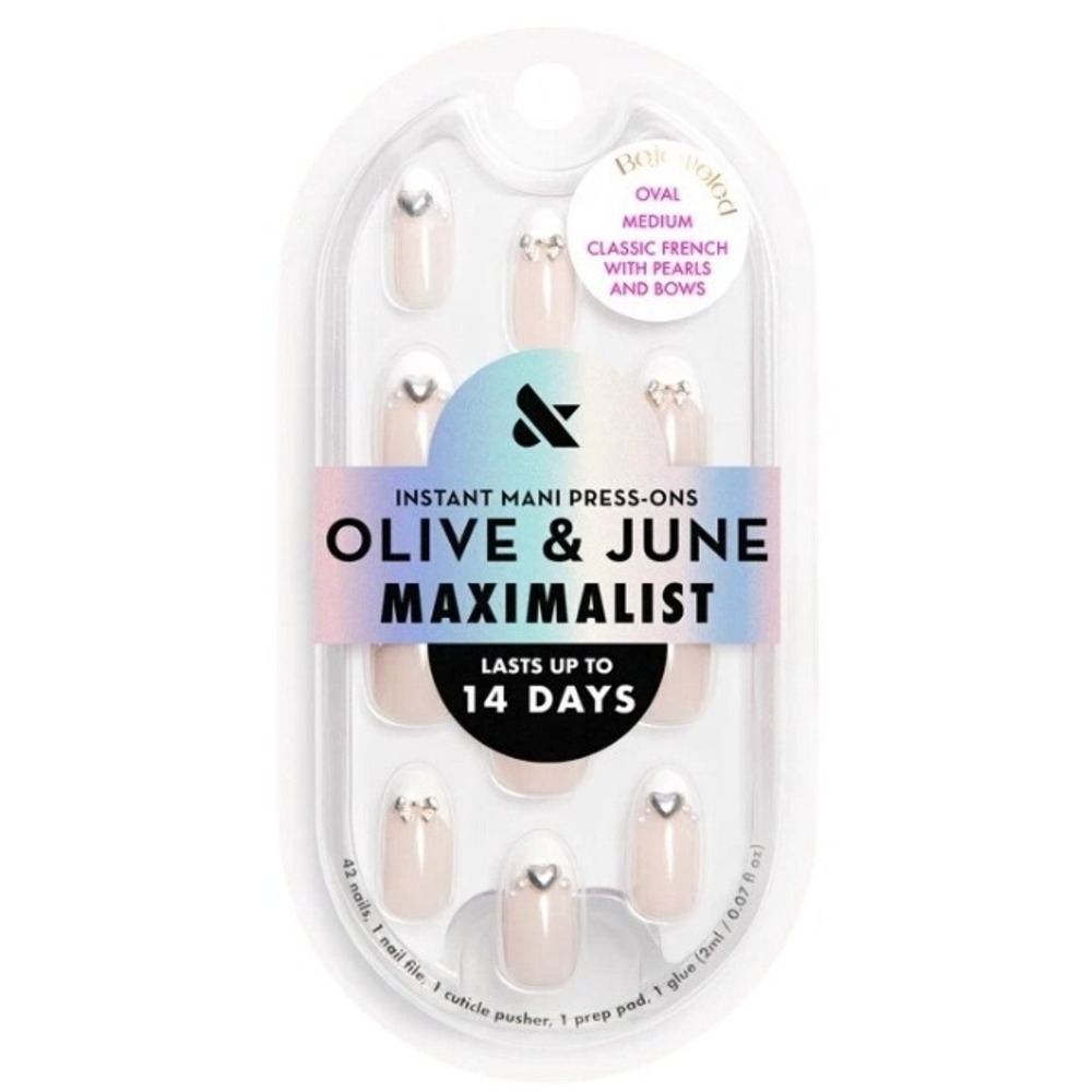 Olive & June Maximalist Mani Press-On Nail Oval Med Classic French w/Pearl & Bow